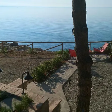 Apartment Fascinosa Casa Sul Mare In Posizione Mozzafiato